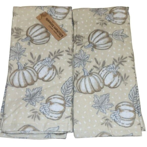 Thanksiving Pumpkins & Leaves Fall Kitchen Towels Set NEW %100 Cotton Terry - Picture 1 of 2